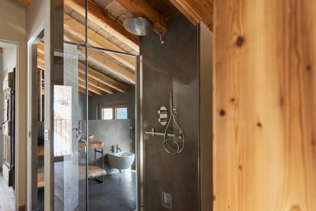 Cassina Valsassina Maso Zambo Resort - Adults Only -2 Rooms, Spa & Restaurant Sopra Il Lago Di Como מראה חיצוני תמונה